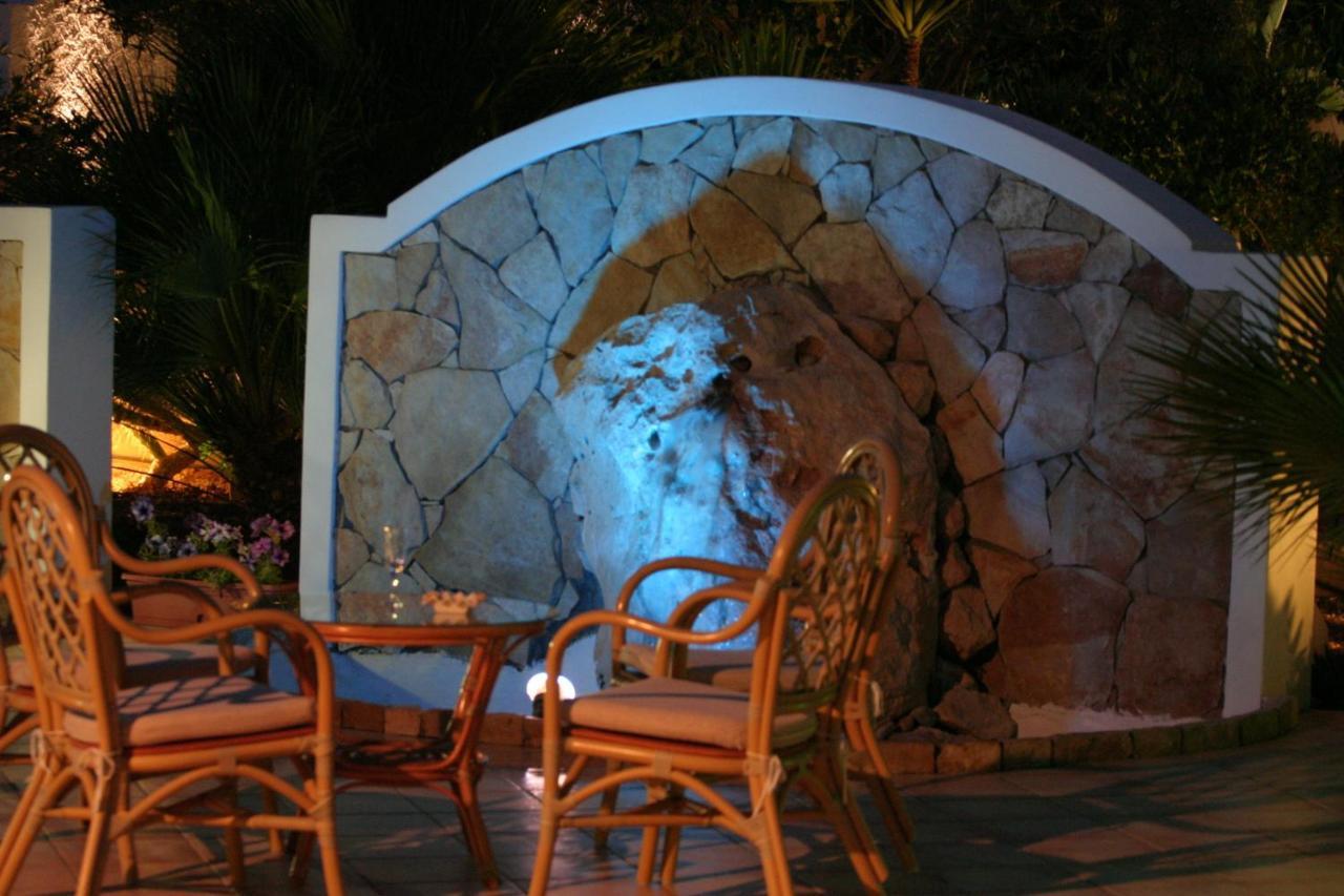 Agriturismo Resort Costa House 람페두사 외부 사진
