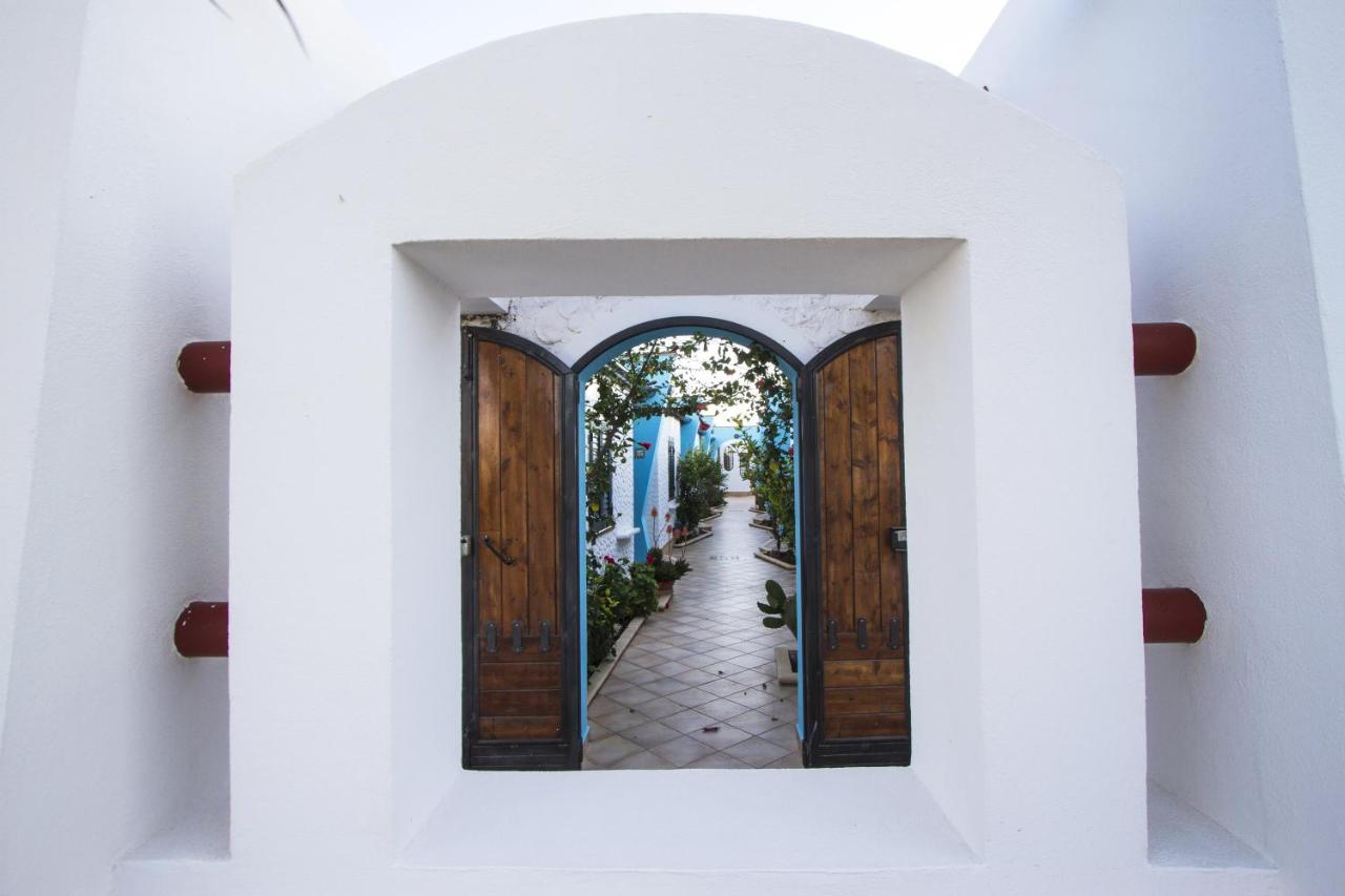 Agriturismo Resort Costa House 람페두사 외부 사진
