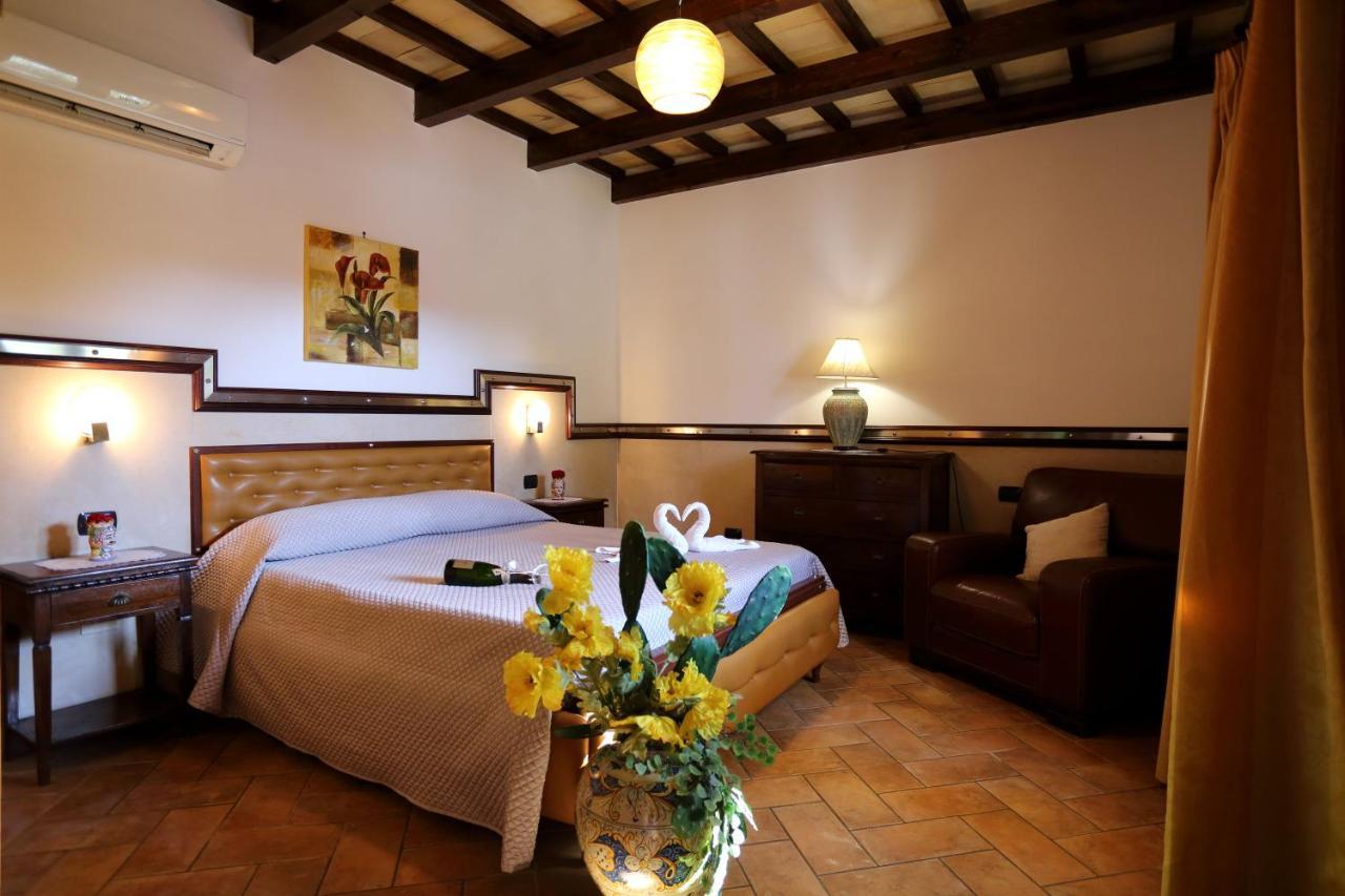 Agriturismo Resort Costa House 람페두사 외부 사진