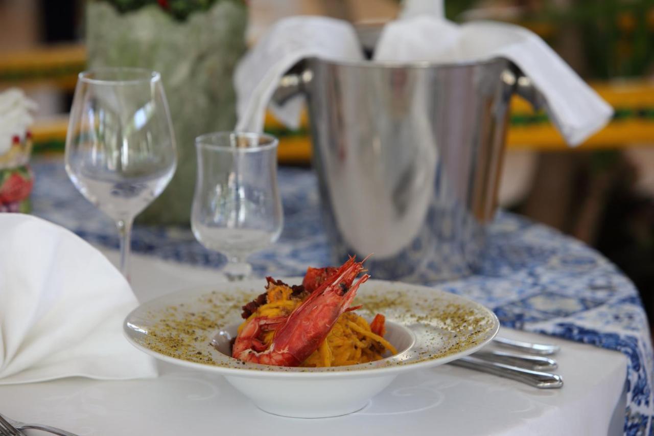 Agriturismo Resort Costa House 람페두사 외부 사진