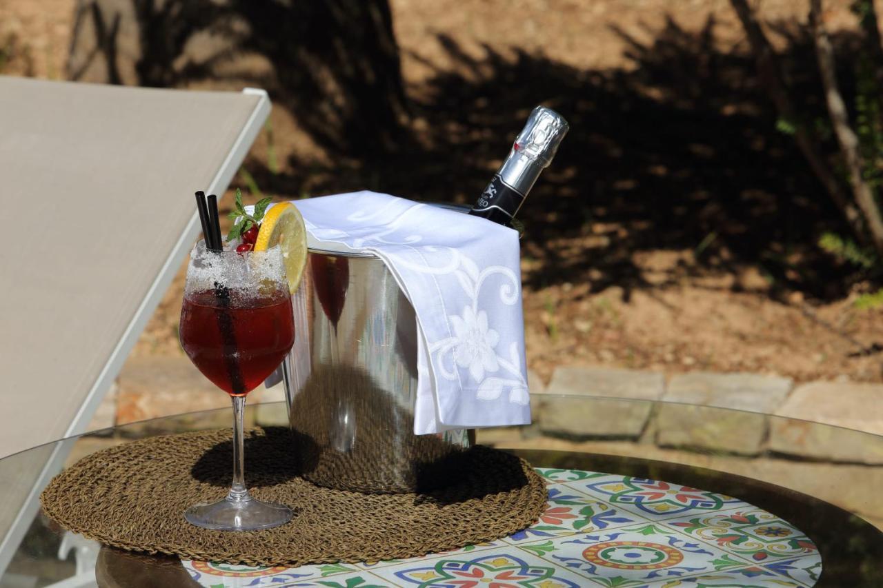 Agriturismo Resort Costa House 람페두사 외부 사진