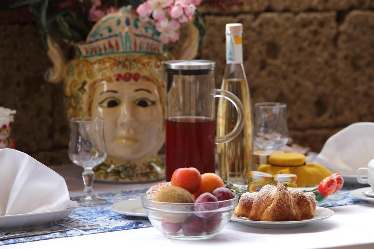 Agriturismo Resort Costa House 람페두사 외부 사진