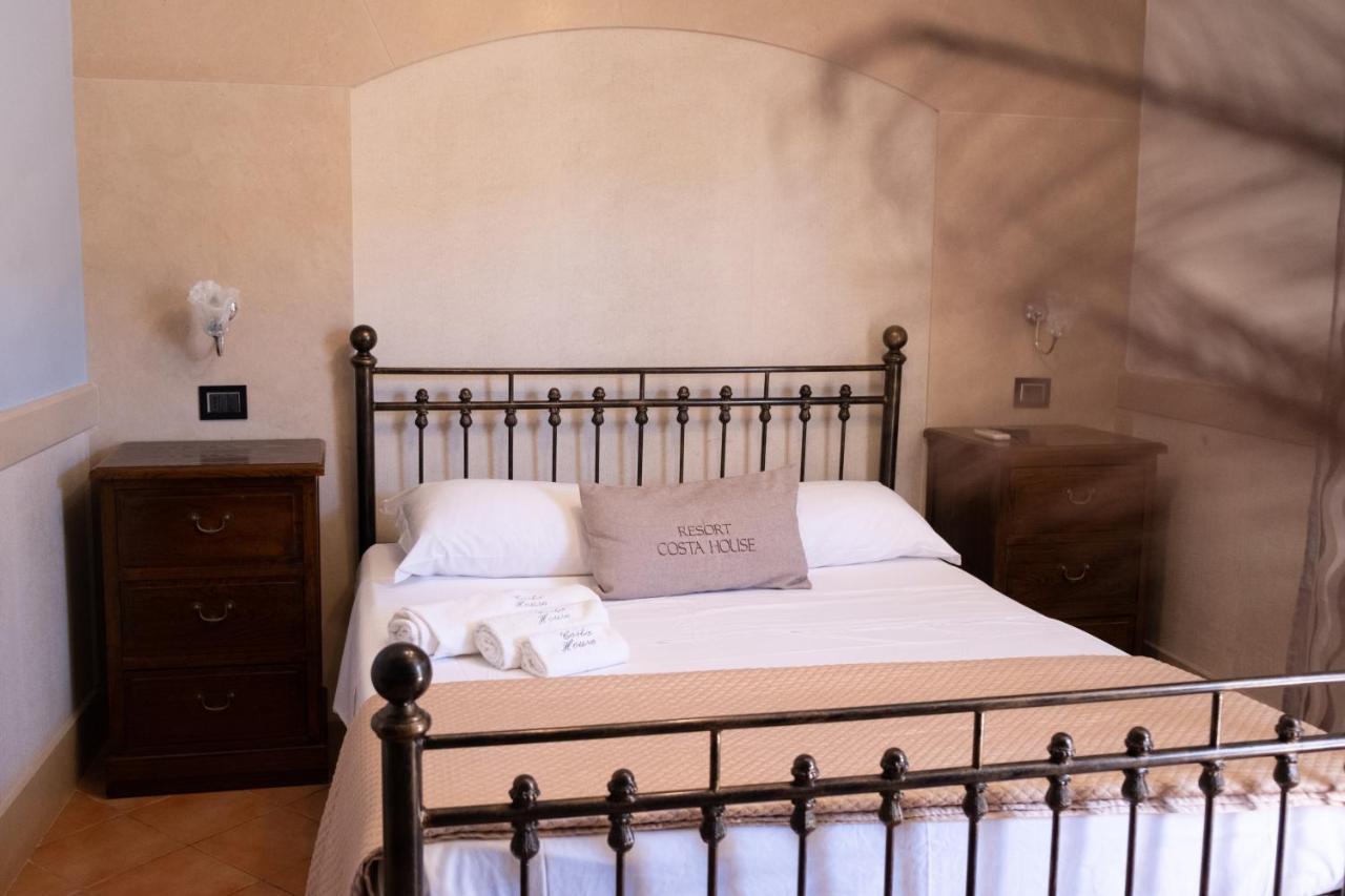 Agriturismo Resort Costa House 람페두사 외부 사진