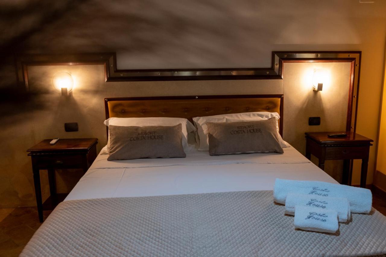 Agriturismo Resort Costa House 람페두사 외부 사진