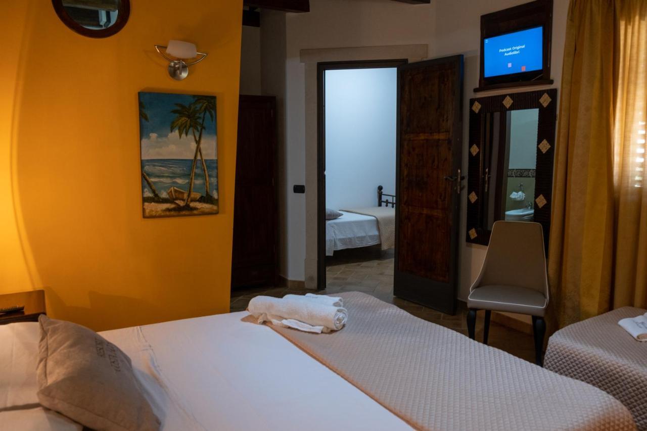 Agriturismo Resort Costa House 람페두사 외부 사진